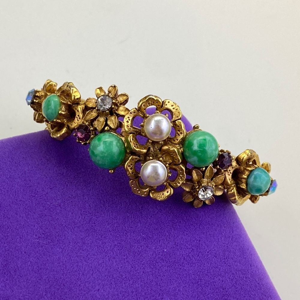 💛 Vintage Rare Florenza Gold Plated Floral Bracelet | Green Jade & Pearl Accents